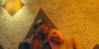 ROSALÍA canta um amor perdido numa sala de karaokê no videoclipe de “CANDY”