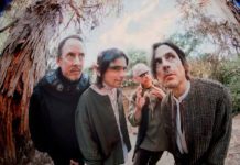 Weezer lança o EP temático ‘SZNZ: Spring’, o primeiro de uma série de quatro