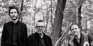 Interpol encerra filme de duas partes com o videoclipe de “Something Changed”