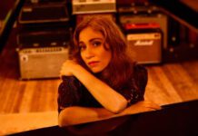 Regina Spektor lança o single “Up the Mountain” do álbum ‘Home, before and after’