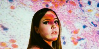 Soccer Mommy lança o sombrio e inquietante single “Unholy Affliction”