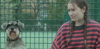 Belle and Sebastian convoca duas adolescentes para dirigir o videoclipe de “Talk to Me, Talk to Me”