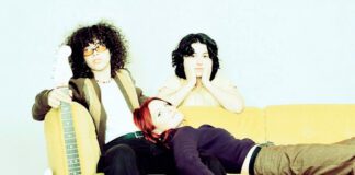 MUNA canta o fim de um amor, com saudade e dúvida, no single “Home By Now”