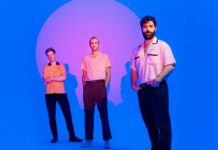 9 discos para ouvir hoje: Foals, Perfume Genius, Nova Twins, TOVI, Alanis Morissette e mais