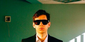 James Righton, ex-Klaxons, lança o segundo álbum solo e filme ‘Jim, I’m Still Here’