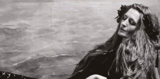 Florence and the Machine lança EP com canções do álbum ‘Dance Fever’ como poemas