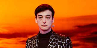 Joji canta uma terna lembrança amorosa no single “Glimpse of Us”