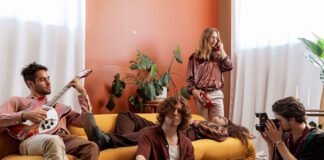 DSCVR ON: The Never Ending Fall, Soft Top Intrepid, jugo verde, Matt Liams, deprime e mais
