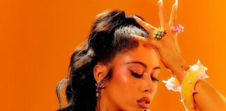 Kali Uchis canta um amor sem limites no single “NO HAY LEY”