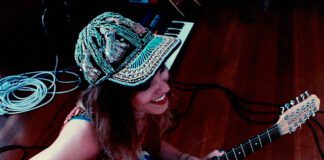 Melody’s Echo Chamber lança “Norfolk Hotel”, faixa coproduzida com Kevin Parker