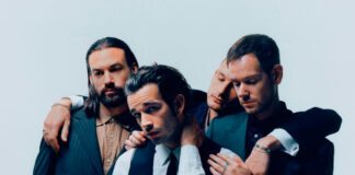 The 1975 lança videoclipe de “I’m In Love With You” com aparição de Phoebe Bridgers
