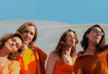 The Big Moon lança o single “Trouble” do álbum ‘Here Is Everything’