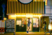 !!! lança videoclipe simples e extrovertido de “A Little Bit (More)”