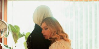 VÉRITÉ anuncia nova era musical com o single “are we done yet?”