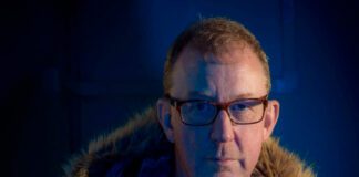 Dave Rowntree, baterista do Blur, lança o single “Tape Measure”
