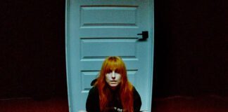 Paramore lança o single “The News” com videoclipe aterrorizante