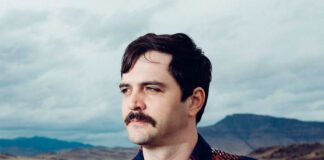 Bayonne apresenta o single “Words” com videoclipe nostálgico e emocionante