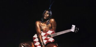 Yves Tumor lança o visceral e brilhante single “Heaven Surrounds Us Like a Hood”