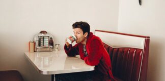 Jesse®, projeto de Jesse Rutherford do The Neighbourhood, lança as faixas “Joker” e “Rainbow”