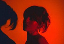 DSCVR ON: Liv East, Spirit Pure, Devon Gilfillian, Ambergrove, Lonely Gimmick e mais