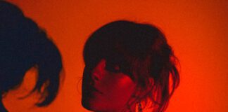 DSCVR ON: Liv East, Spirit Pure, Devon Gilfillian, Ambergrove, Lonely Gimmick e mais