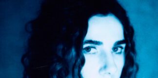PJ Harvey anuncia o álbum ‘I Inside the Old Year Dying’ e lança o single “A Child’s Question, August”