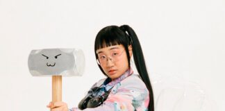 Yaeji confronta uma versão mais jovem de si mesma no single “Passed Me By”