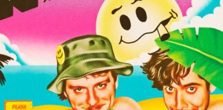 Alan Palomo e Mac DeMarco aventuram-se numa praia de nudismo em “Nudista Mundial ’89”
