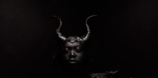 Anjimile anuncia o álbum ‘The King’ e apresenta a faixa-título