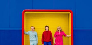 Pip Blom lança o single “Is This Love?”, com Alex Kapranos, e anuncia o álbum ‘Bobbie’
