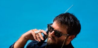 DOPE LEMON, projeto de Angus Stone, revela a faixa-título do álbum ‘Kimosabè’