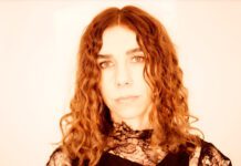 PJ Harvey lança o misterioso e simbólico single “I Inside the Old I Dying”