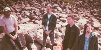 Slowdive anuncia o álbum ‘everything is alive’ e lança o single “kisses”