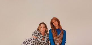 Dolores Forever lança o exuberante single e faixa-título do EP ‘Conversations With Strangers’