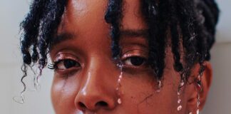 Jamila Woods anuncia o álbum ‘Water Made Us’ e lança o single “Tiny Garden”