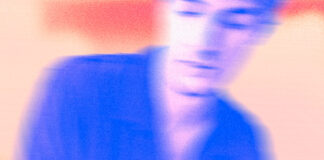 Roosevelt lança o single “Rising”, mais uma prévia do álbum ‘Embrace’