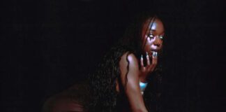 DEBBY FRIDAY lança o single “let u in”, a primeira novidade desde o álbum ‘GOOD LUCK’