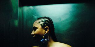 Delilah Holliday anuncia o EP ‘Invaluable Vol. 2’ e lança o single “Liquid Pearl”