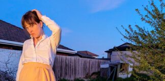 Katie Dey anuncia o álbum ‘never falter hero girl’ e lança o single “dawn service”