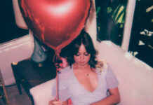 Ruth Radelet, ex-integrante do Chromatics, lança o single solo “Shoot Me Down”