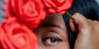 9 discos para ouvir hoje: V V Brown, Sofia Kourtesis, The Kills, Poppy, Katie Dey e mais