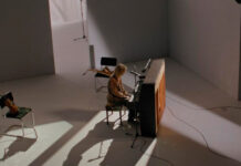 The Japanese House lança o EP ‘ITEIAD Sessions’ com versão de “Super Trouper” do ABBA