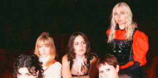 The Last Dinner Party anuncia o álbum ‘Prelude To Ecstasy’ e lança o single “On Your Side”