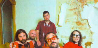 IDLES expressa desejo por pureza e amor em “Grace”, single do álbum ‘Tangk’