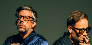 The Black Keys anuncia o álbum ‘Ohio Players’ e lança o single “Beautiful People (Stay High)”