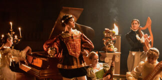 The Last Dinner Party busca por identidade e reconhecimento no single “Caesar on a TV Screen”