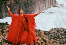 Bat for Lashes anuncia o álbum ‘The Dream of Delphi’ e lança a faixa-título