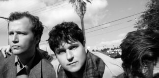 Vampire Weekend lança as faixas “Capricorn” e “Gen-X Cops” do álbum ‘Only God Was Above Us’