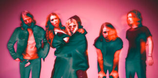 Grouplove canaliza sua energia extasiante no single “Chances”