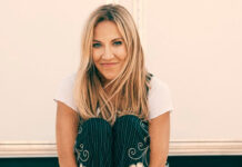Sheryl Crow lança cover de “Digging In The Dirt” na companhia de seu criador, Peter Gabriel